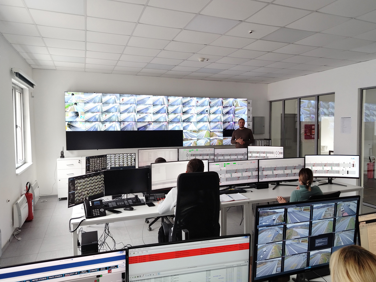 20.11.25. YOU ARE NOT ALONE IN THE TUNNEL